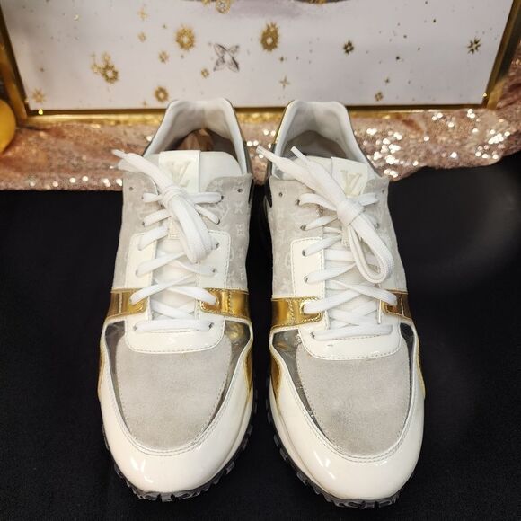 Authentic Louis Vuitton Suede Patent Calfskin Embossed Monogram Run Away Sneake - Picture 4 of 16